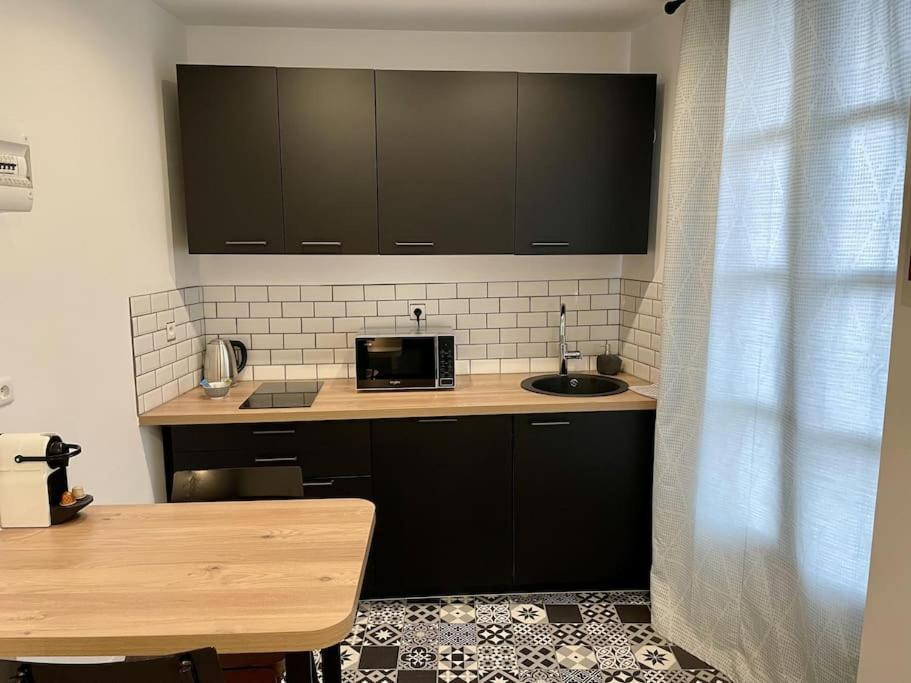 Le Moulin 3 - Appartement Tout Confort Centre Ville - Beziers - Wifi - Tv Connecte 外观 照片
